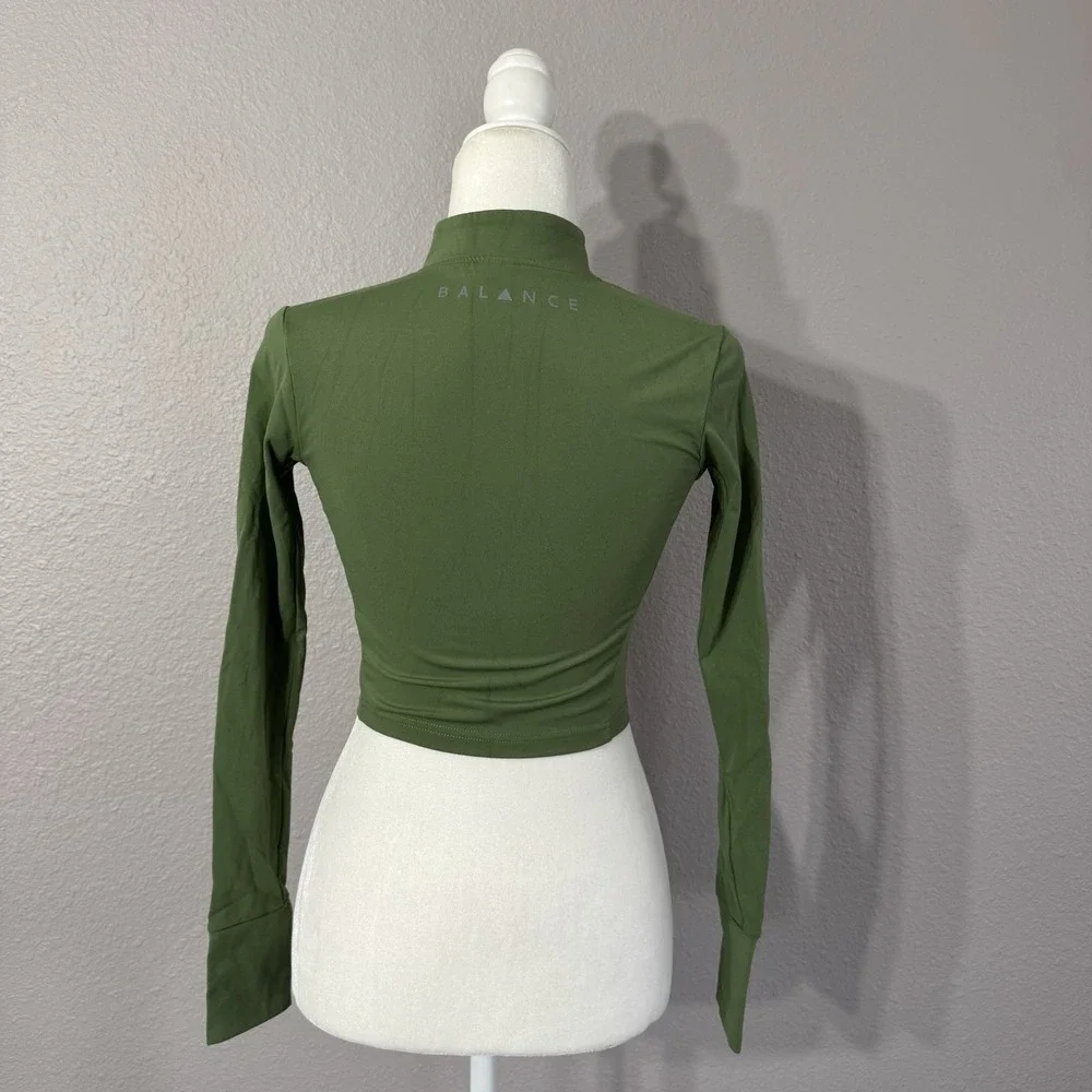 Balance Athletica Women's‎ Size XS Green Long Sleeve Cropped Jacket Thumbholes